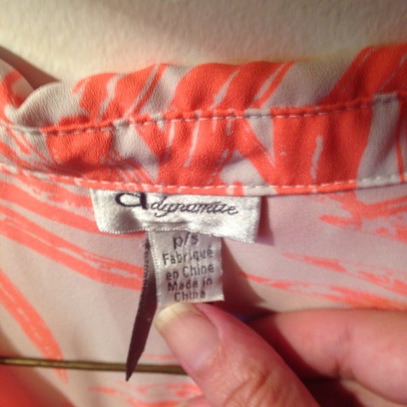 dynamite sleeveless button down blouse sz. small - Picture 3 of 8